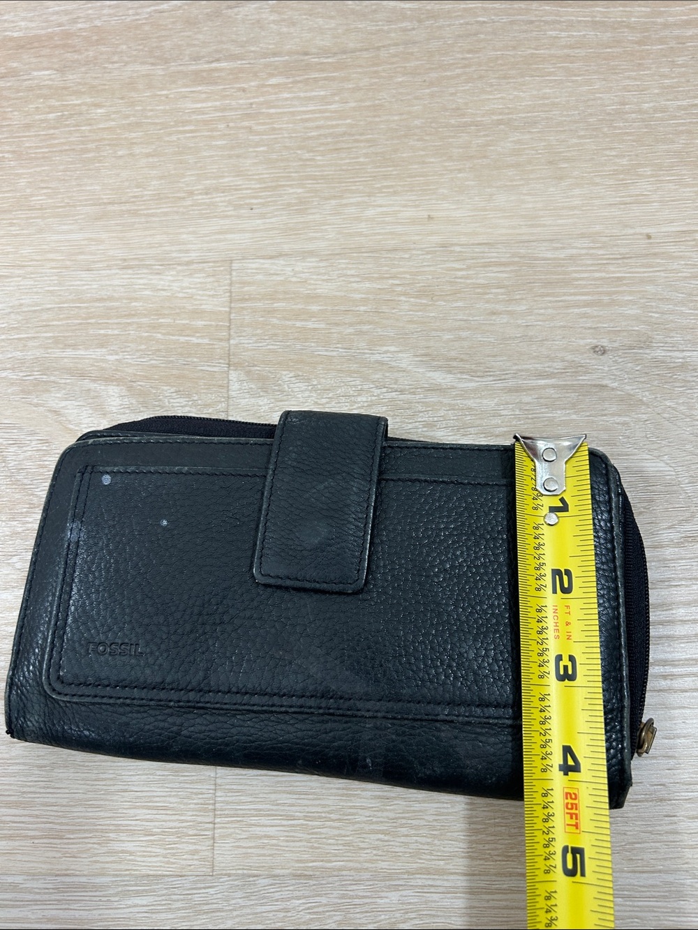 Fossil Black Leather Zip-Around Wallet with Gold Zipper Pull - Picture 3 of 4